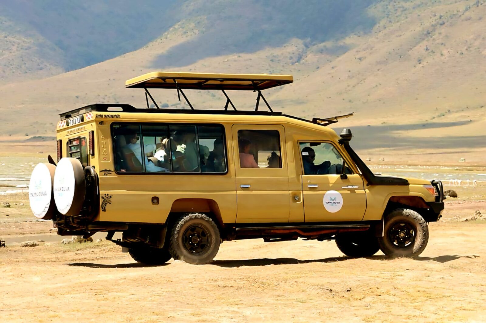 safari mama dunia travel nel cratere del Ngorongoro